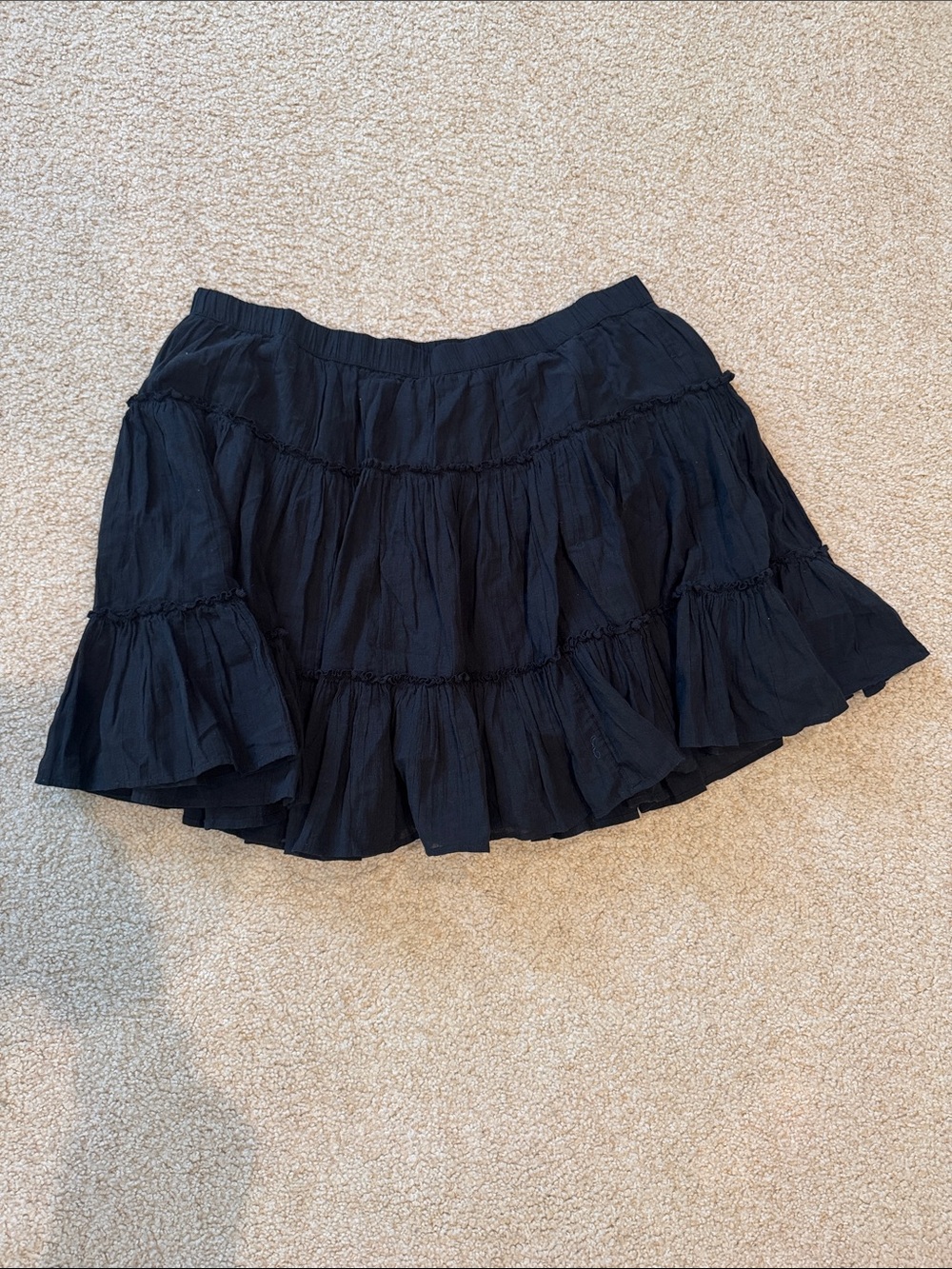 NEW American Eagle Outfitters Black Tiered Skater Skirt